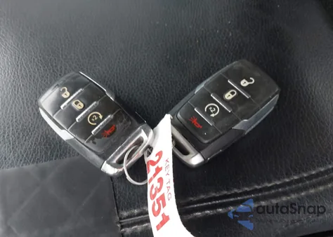 2019 Ram 1500 Big Horn/Lone Star 4X4 6'4 Box z USA, uszkodzony, nr VIN 1C6SRFBT2KN914093